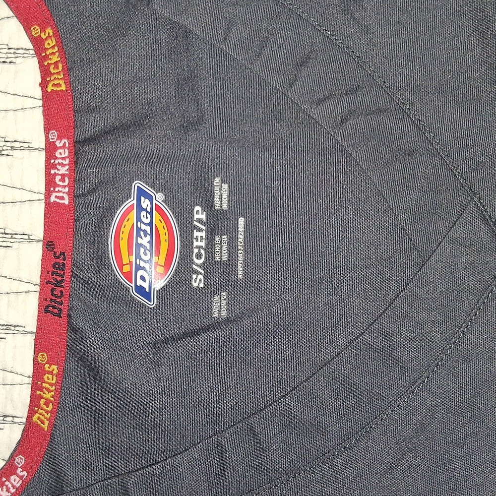 Dickies Charcoal Gray Scrub Top - Picture 3 of 8